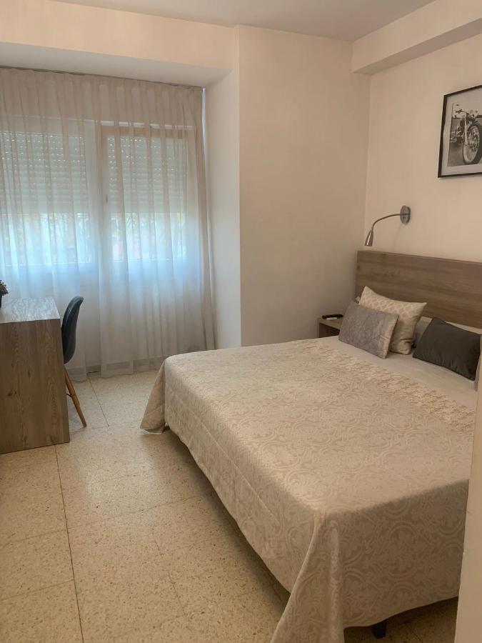 Hostal Torras Sant Hilari Sacalm Ngoại thất bức ảnh